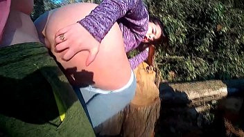 Play Public Fuck with Unknow Jogger in the Park