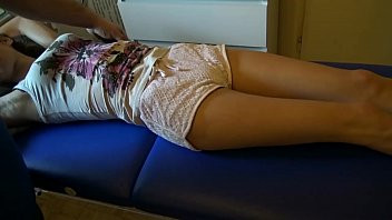 Play Tickling Armpit Feet Polish Girl