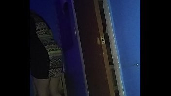Play Glory holes blooper