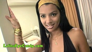 Play Grade A Latina Eye Candy