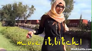 Play MIA KHALIFA - Not An Ordinary Site, Not An Ordinary Girl