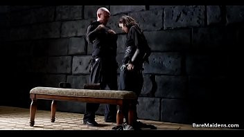 Play Audreyz of Velithar and the warrior - BAREMAIDENS