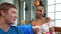 Play Stepsiblings Harley Dean & Oliver Flynn Reunite in Hot Porno