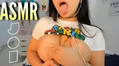 Play ASMR: Seductive Brunette in Jeans Gives Explicit JOI Instructions