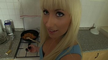 Play Homemade sex at kitchen with horny czech girlfriend