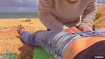 Play Stranger cum in my pussy on the beach