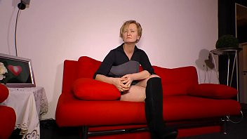 Play Willst du Uschi ficken seh´n mußt du schnell zu Premium geh´n Part 5
