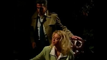 Play Film: Investigatore del cazzo part 2 - Peter North & Jenna Jameson