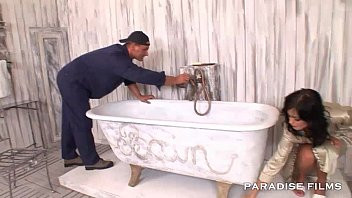 Play PARADISE FILMS Sucking the Plumber dry