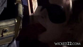 Play Nasty Batman vs Superman porn parody with Kleio Valentien and Giovanni Francesco
