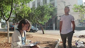 Play Fui na praça estudar e um estranho quis comer meu cuzinho - * Mauro * - Completo no RED
